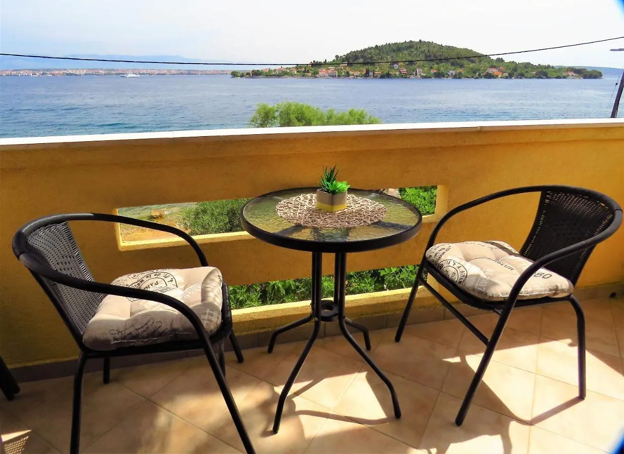 Apartment For 4 Persons, By The Sea And With Beautiful View Kali